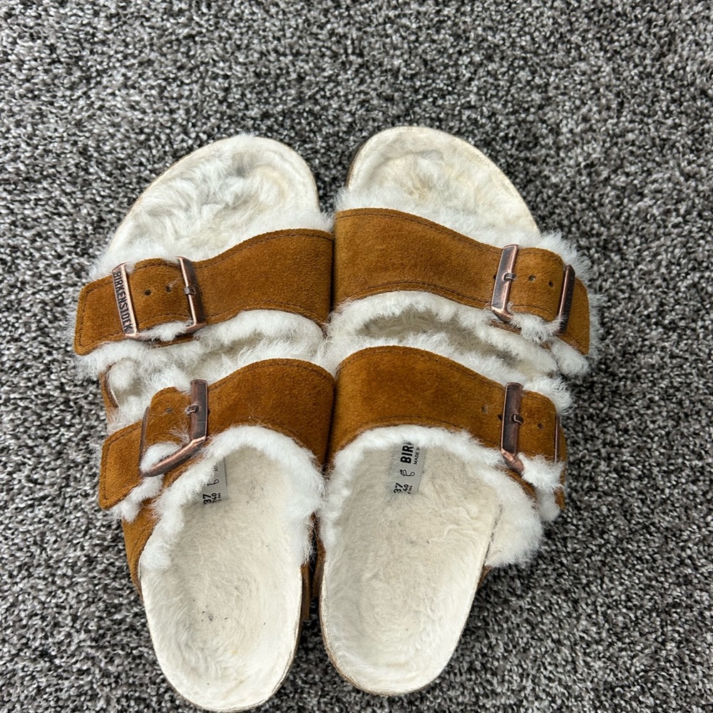 Brown Suede Women's Birkenstock Sandals with Faux Fur Lining